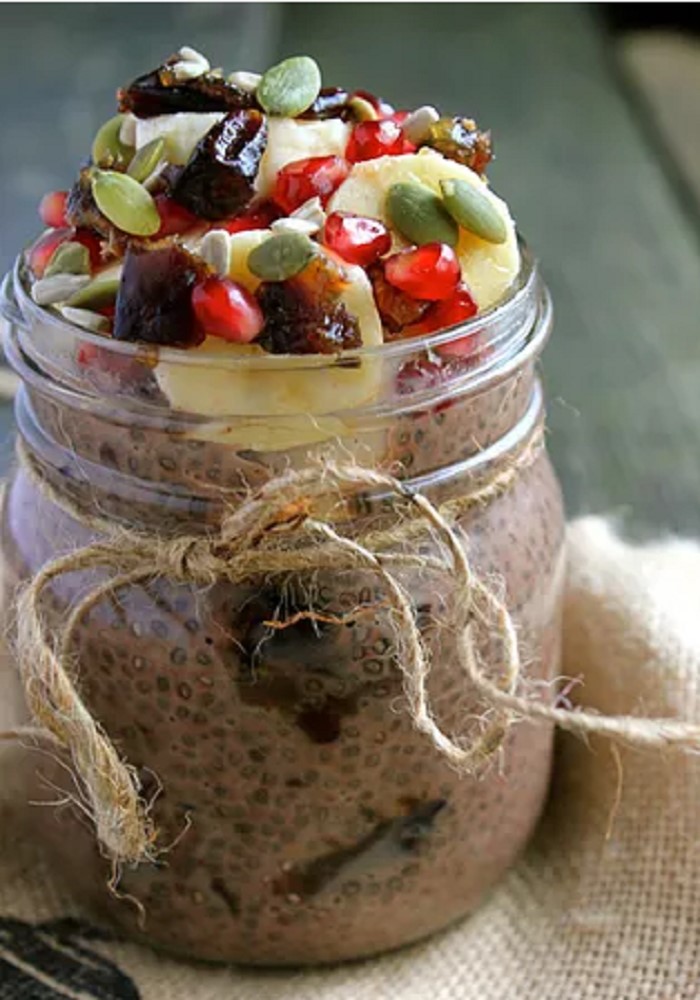 Chocolate chia breakfast pudding-ladybio organic food lebanon